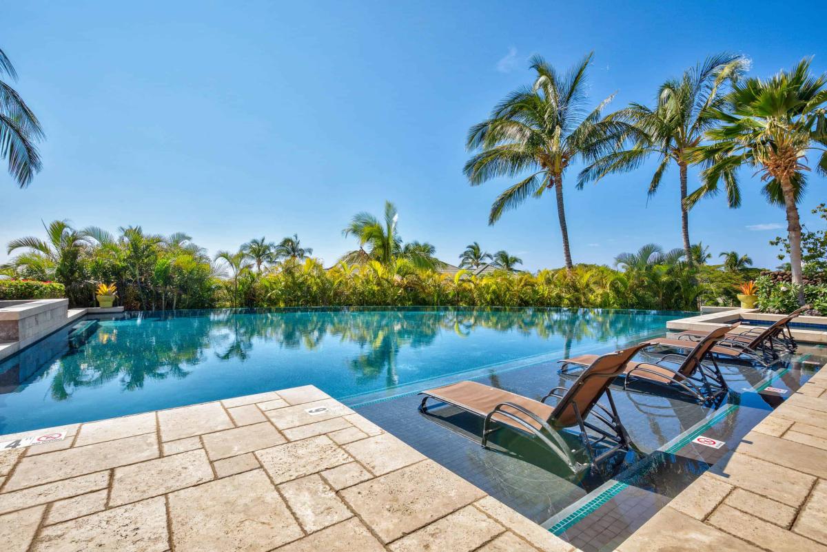 Wai'ula'ula Villa 345