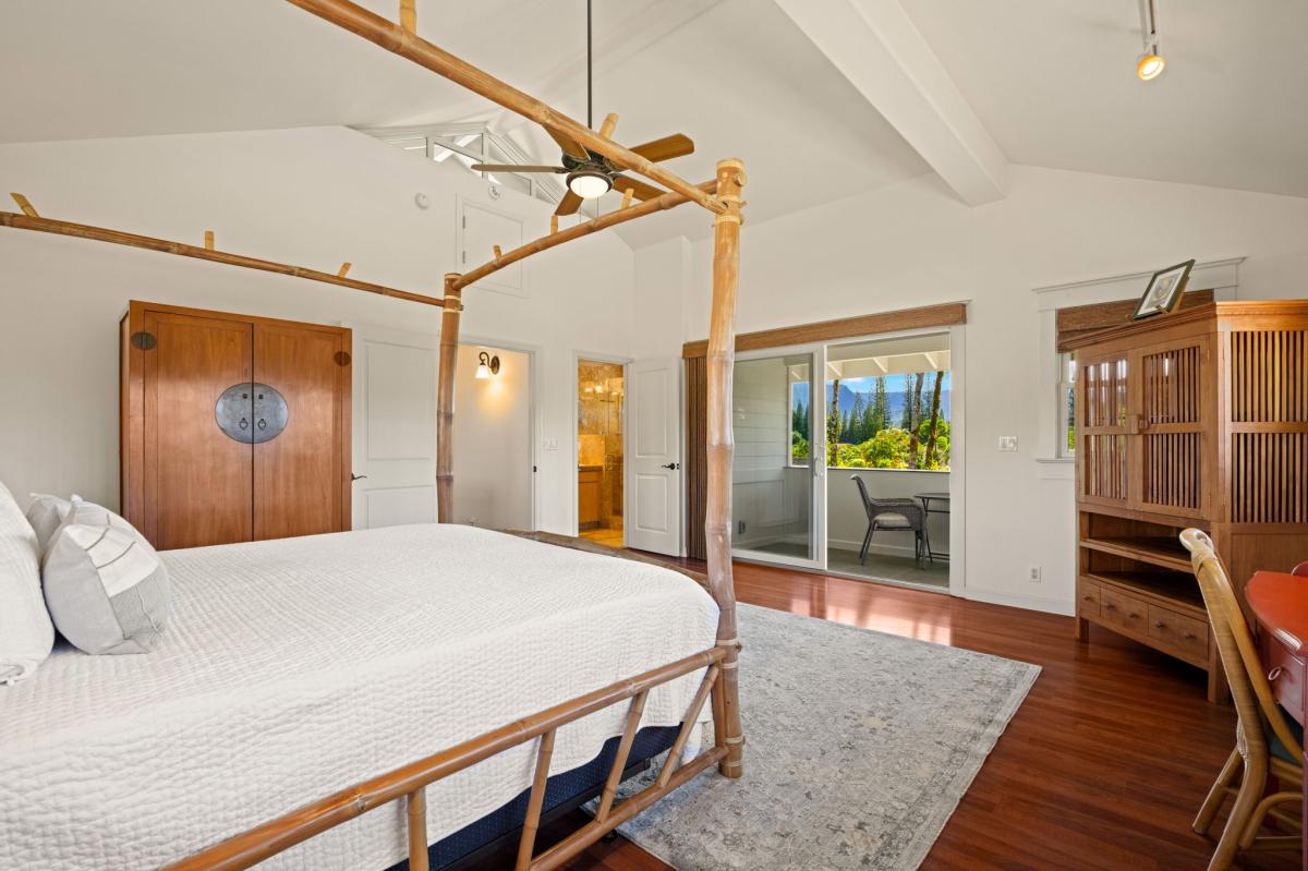 King Bed Suite with Private Patio
