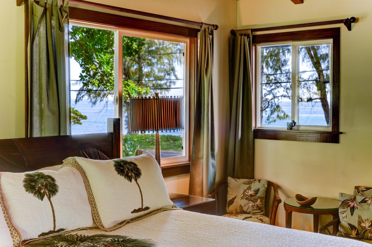 Also offering ocean views