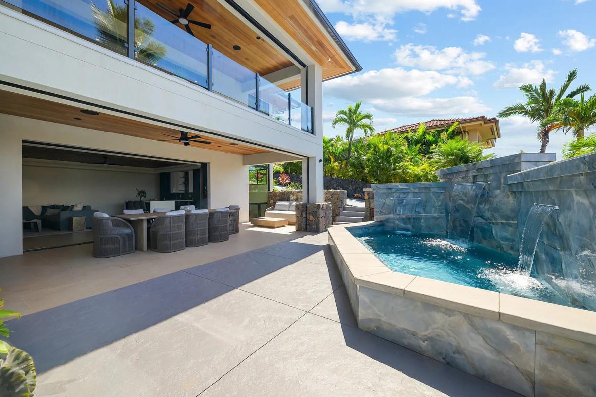 50 Lewa Lani Place