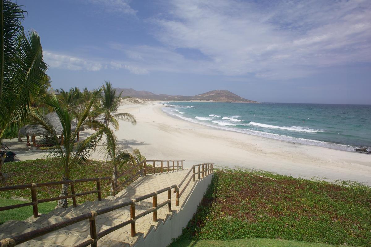 Walkway to beach