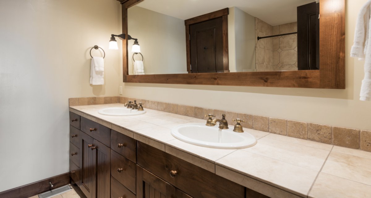 Park City Condo - Silver Star 4 Bed Cottage w/Spa