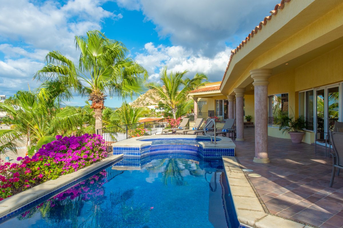 Cabo Villa Bougainvillea