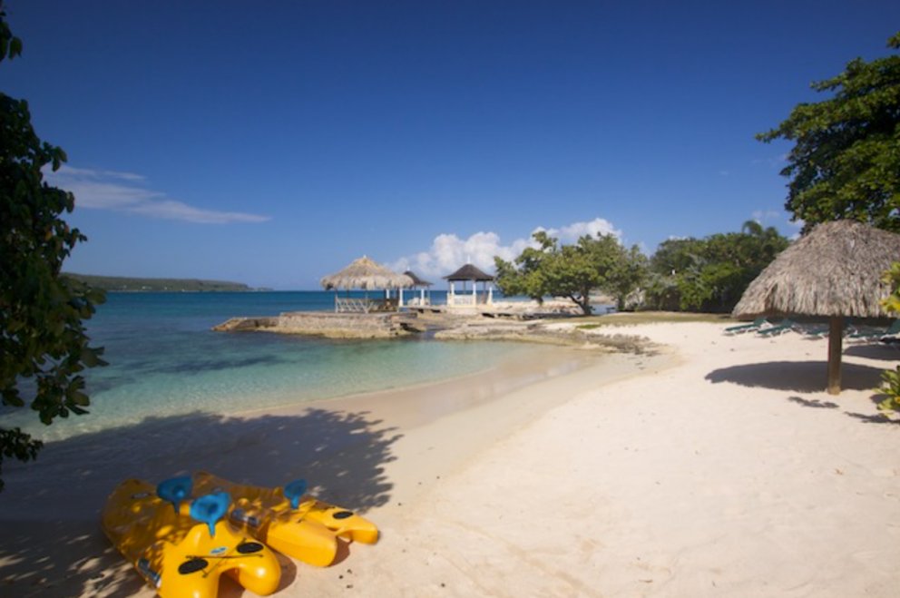 Discovery Bay Sunset Villa Discovery Bay Vacation Rental Exotic Estates