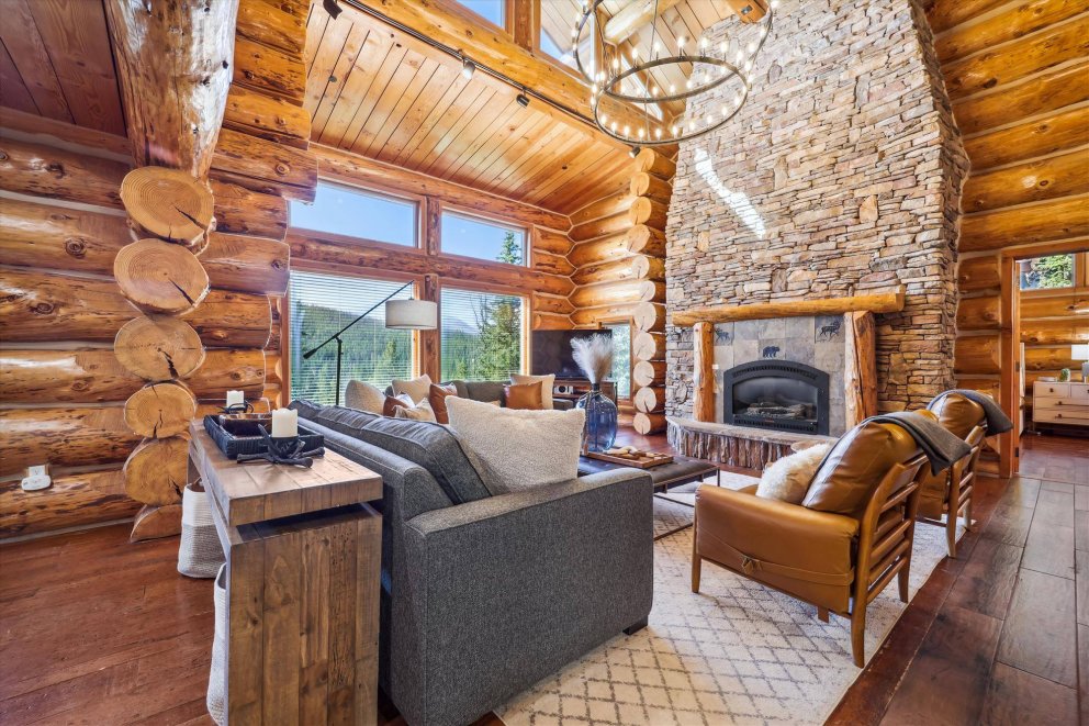 Big Breck Log Cabin | Breckenridge Vacation Rental | Exotic Estates