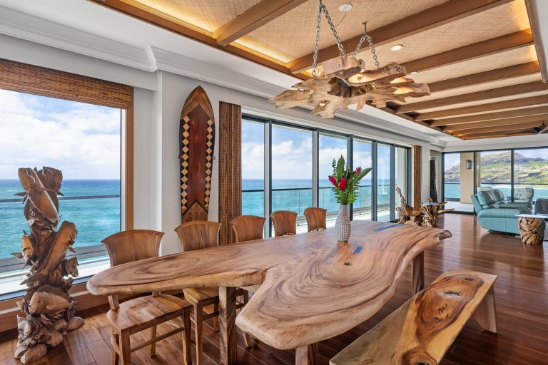 Kaiholo - Oceanfront Signature 3-Bedroom at Timbers Kauai Resort