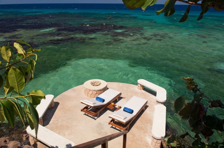 Villas in Runaway Bay