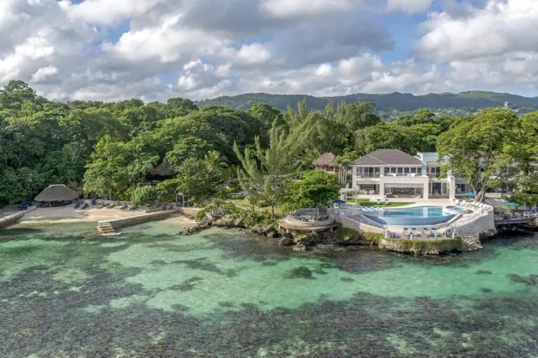 Ocho Rios Villas for 10+