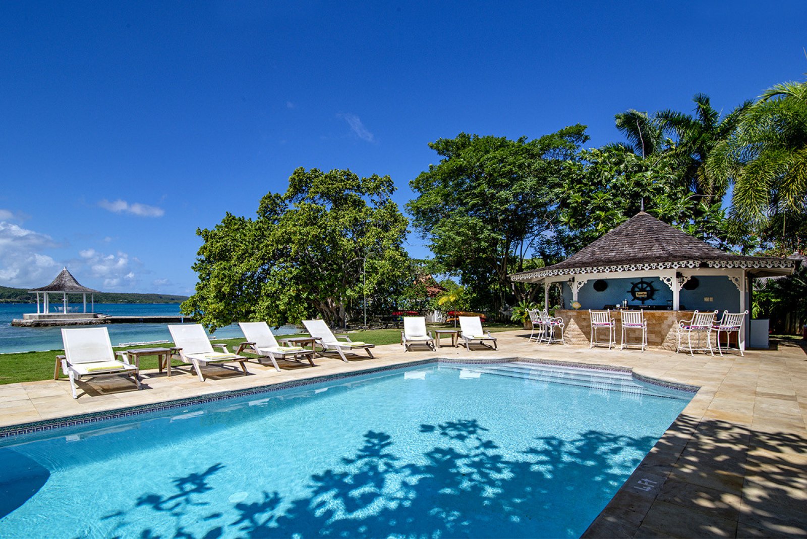 Gingerbread Beach Villa Discovery Bay Vacation Villa