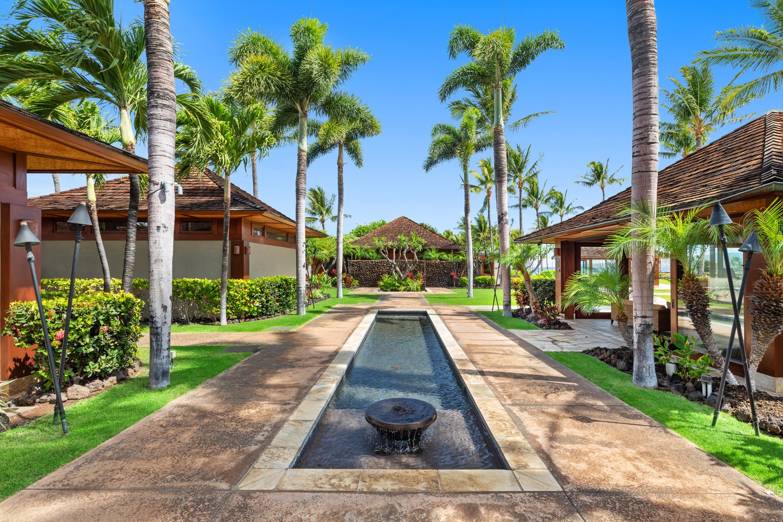 Honu Pani | Mauna Lani Vacation Rental | Exotic Estates