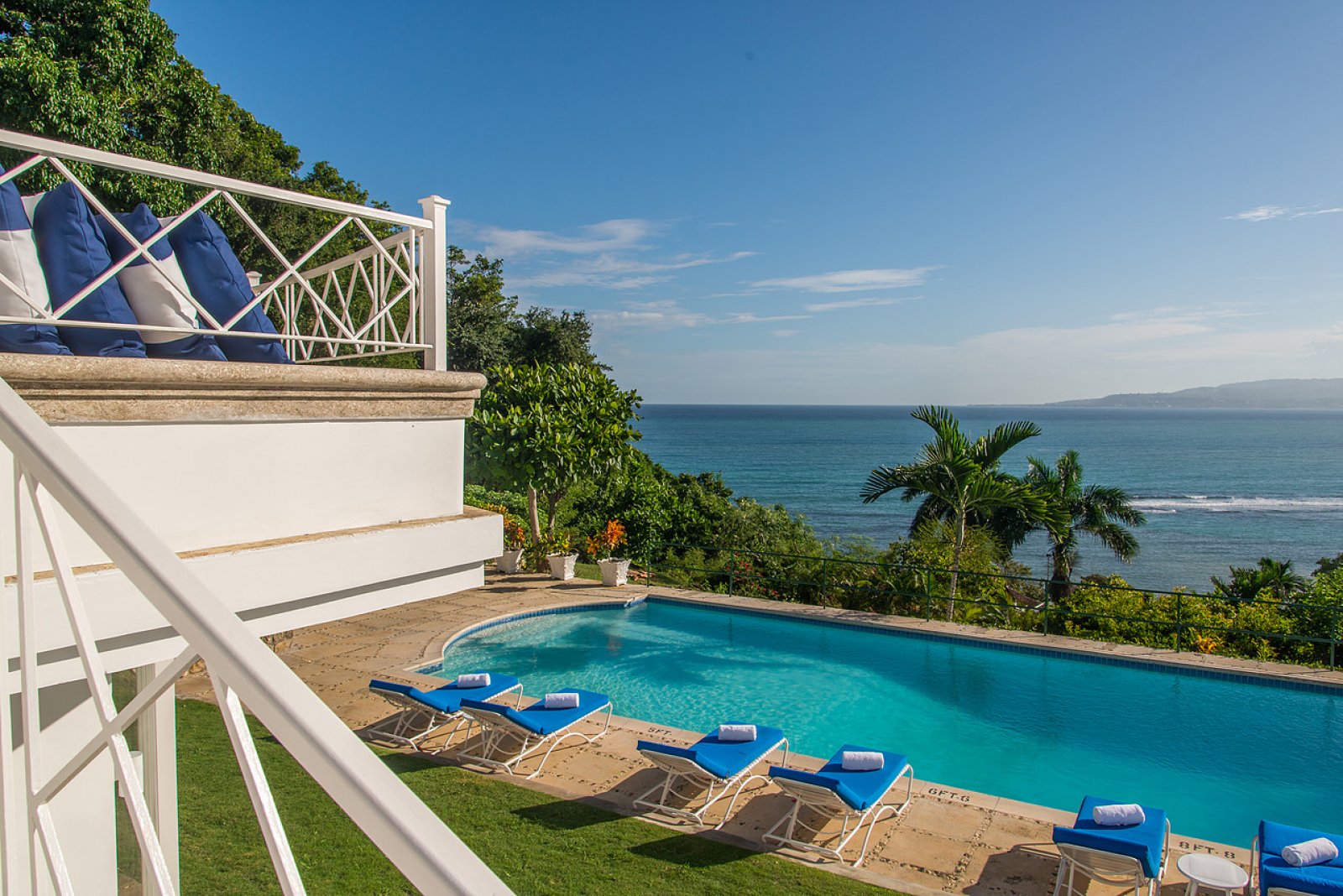 Montego Bay Villa Montego Bay Vacation Villa   Hillsidehouse Jamaica Poolview2 