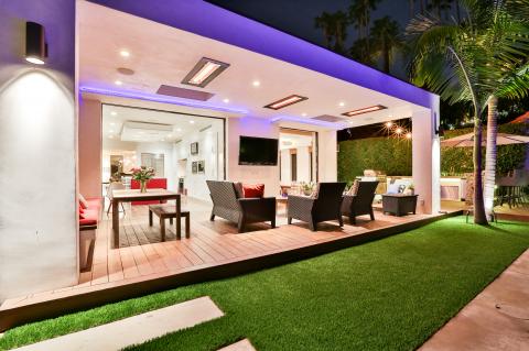 Hollywood Hills Villa - Los Angeles Vacation Villa