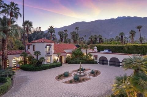 Sand Acre Estate