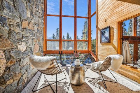 Summit Solitude Estate