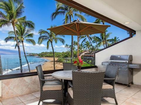 Makena Surf Beachfront Resort - Unit E302
