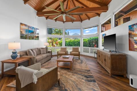 Laule'a 'Ohana Hale