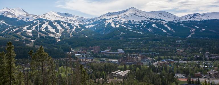 What Families Should Know About Luxury Ski Rentals