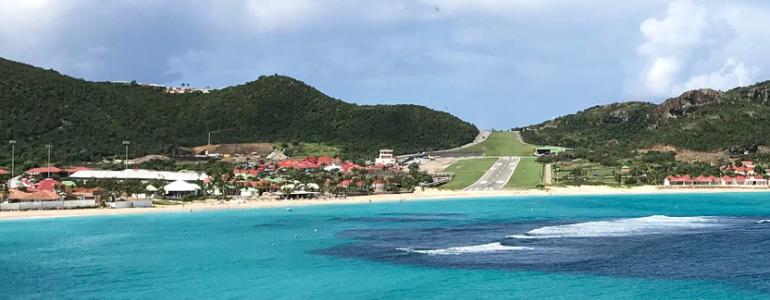Flying from California to Gustaf III Airport, St. Barts: Airlines, Routes, and Private Air Options